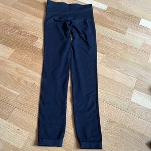 Spanx Look at Me Now Seamless Leggings Black sz Small